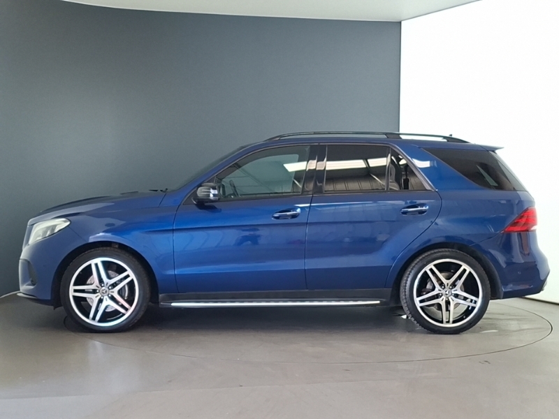 Mercedes-Benz GLE Class Gle 350D 4Matic Amg Night Ed Prem 9G-tronic Blue #4