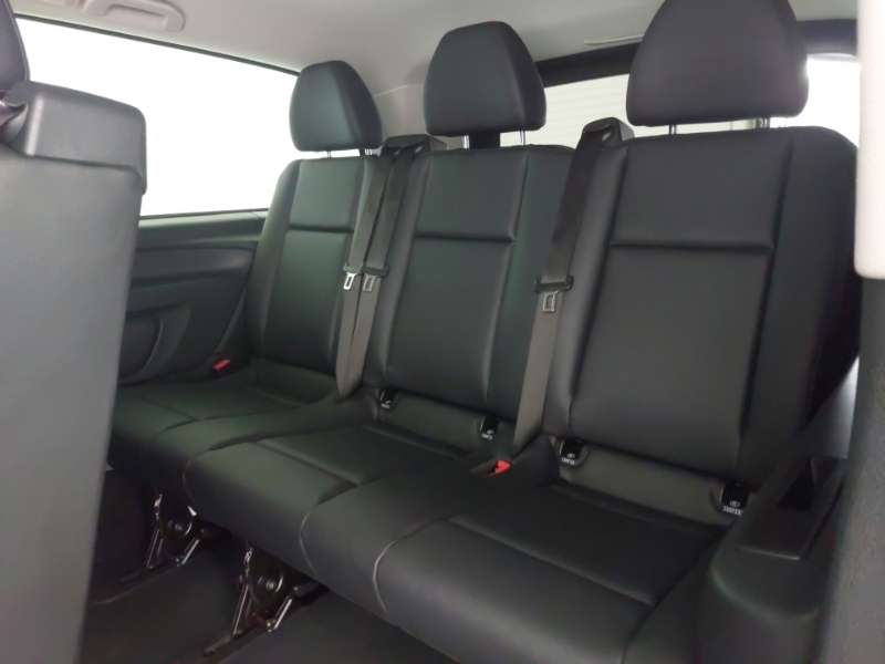 Mercedes-Benz Vito 114 Cdi Pro 9-Seater 9G-tronic Black #17