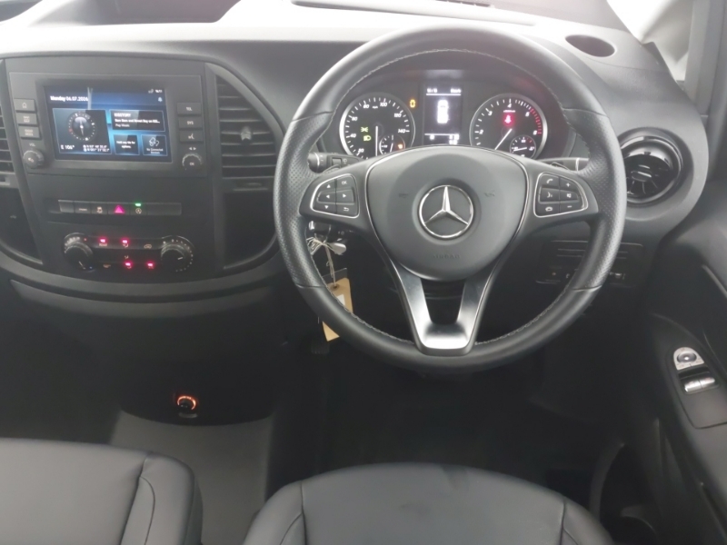 Mercedes-Benz Vito 114 Cdi Pro 9-Seater 9G-tronic Black #8