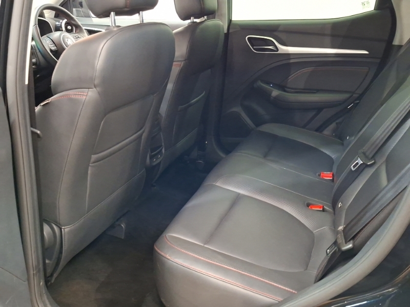 MG ZS 1.0T Gdi Exclusive Dct Black #6
