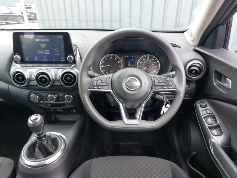Nissan Juke 1.0 Dig T N Connecta Suv Dct Euro Silver #8