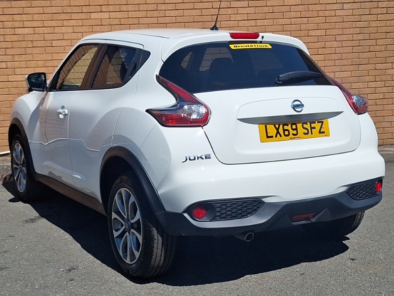 Nissan Juke 1.6 112 Tekna Cvt Bose LX69SFZ White #2