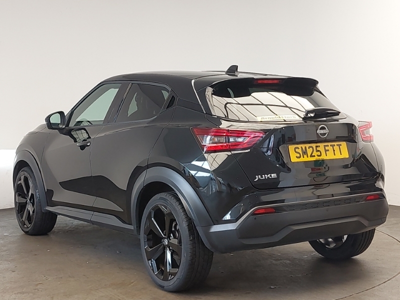 Nissan Juke 1.0 Dig-t Tekna Black #2