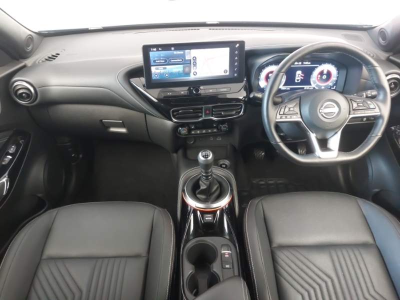 Nissan Juke 1.0 Dig-t Tekna Black #3