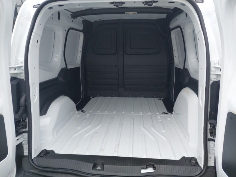 Nissan TOWNSTAR 1.3 Tekna Crew Van White #18