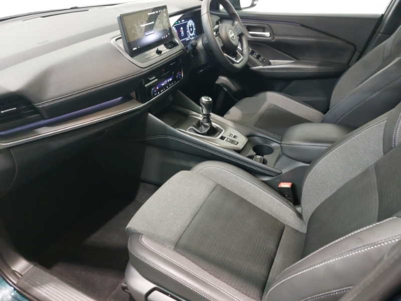 Nissan Qashqai 1.3 Dig-t Mh N-connecta SO25BHF Green #5
