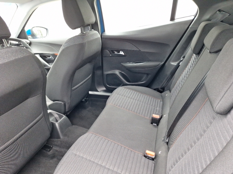 Peugeot 2008 1.2 Puretech Active Premium Blue #6