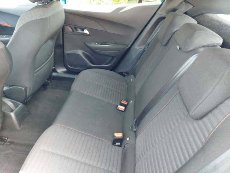 Peugeot 2008 1.5 Bluehdi 110 Active Premium Blue #6