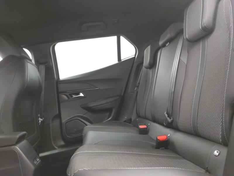 Peugeot 2008 1.2 Hybrid 136 Gt E-dsc6 Grey #6