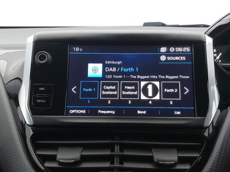 Peugeot 208 1.2 Puretech Signature Hatchback Black #11