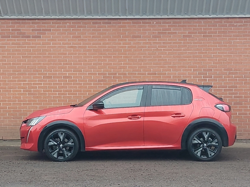 Peugeot 208 1.2 Puretech 130 Gt Line Eat8 Red #4