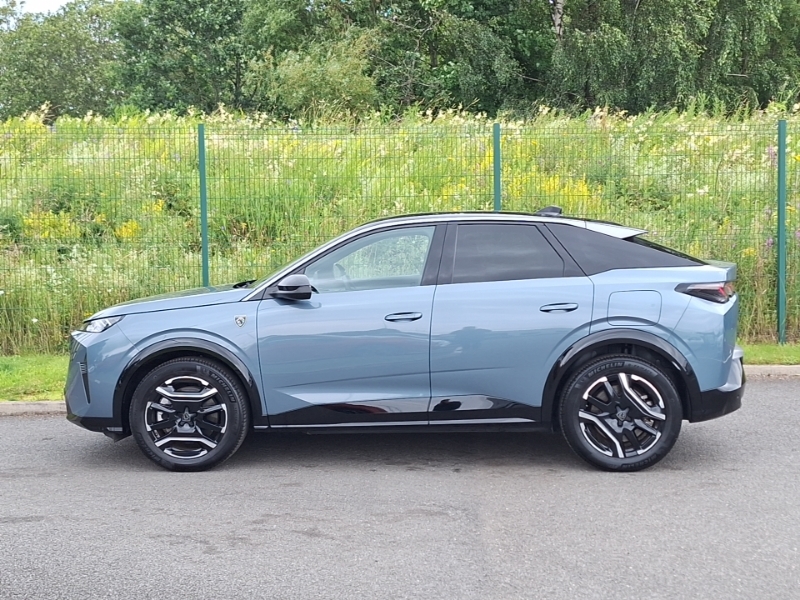 Peugeot 3008 157Kw Gt 73Kwh Blue #4