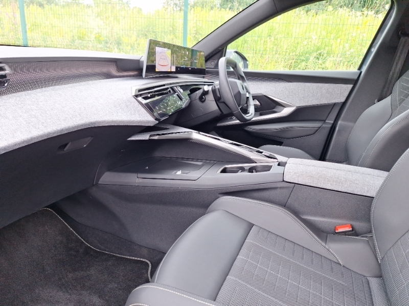 Peugeot 3008 157Kw Gt 73Kwh Blue #5