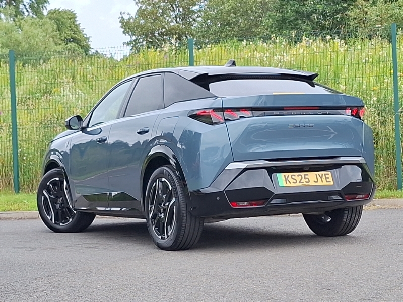 Peugeot 3008 157Kw Gt 73Kwh Blue #2