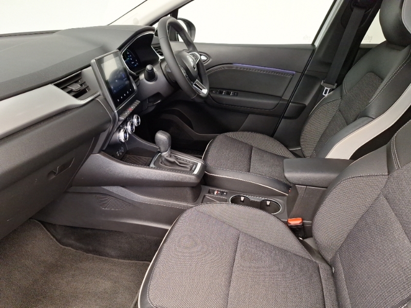 Renault Captur 1.6 E-tech Plug-in Hybrid 160 Techno White #5