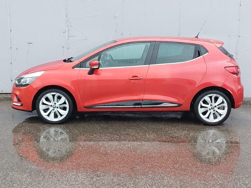Renault Clio 0.9 Tce 90 Iconic Red #4