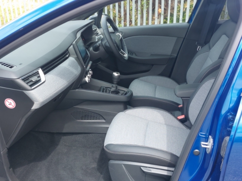 Renault Clio 1.0 Tce 90 Techno HN75LNG Blue #5