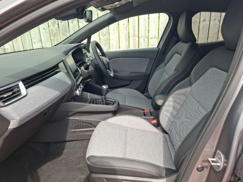 Renault Clio 1.0 Tce 90 Techno Grey #5