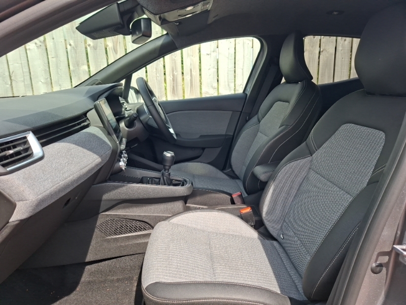 Renault Clio 1.0 Tce 90 Techno Grey #5