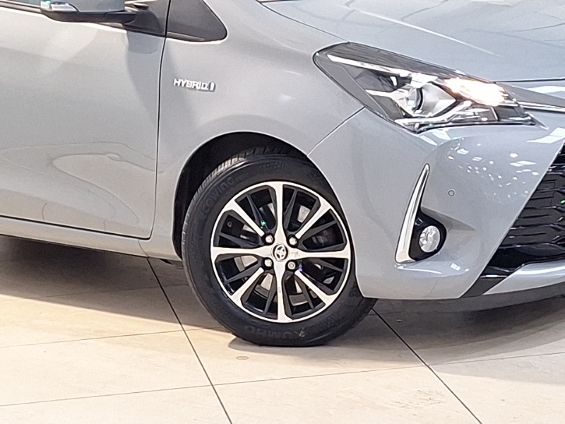 Toyota Yaris 1.5 Vvt-h Design E-cvt Euro 6 Ss Black #20