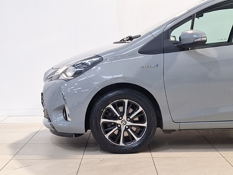 Toyota Yaris 1.5 Vvt-h Design E-cvt Euro 6 Ss Black #19