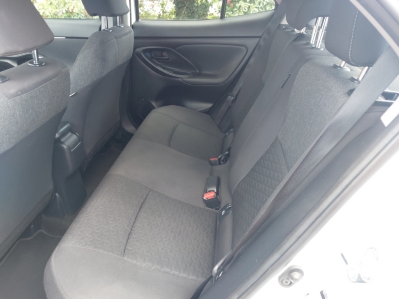 Toyota Yaris Cross 1.5 Hybrid Icon Cvt White #6