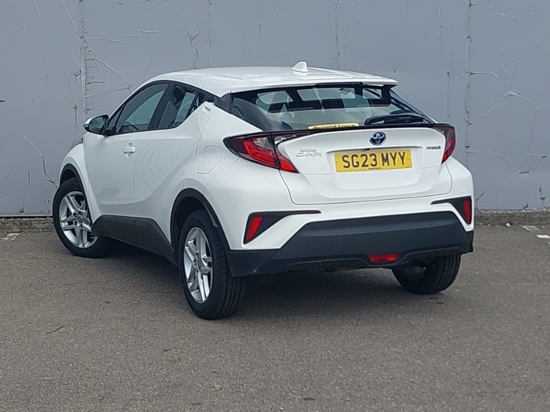 Toyota C-Hr 1.8 Hybrid Icon Cvt White #2
