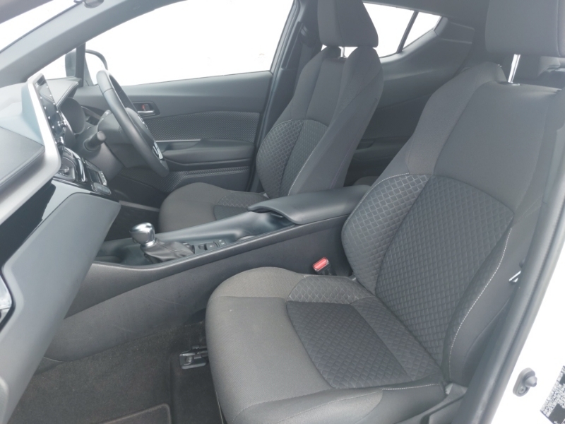 Toyota C-Hr 1.8 Hybrid Icon Cvt White #5