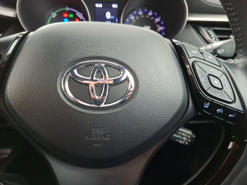 Toyota C-Hr 1.8 Hybrid Icon Cvt Black #13