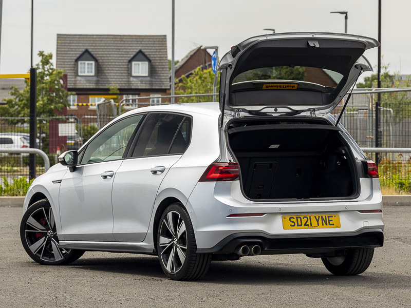Volkswagen Golf Volkswagen S 1.6 Tdi 115Ps Hatch White #8