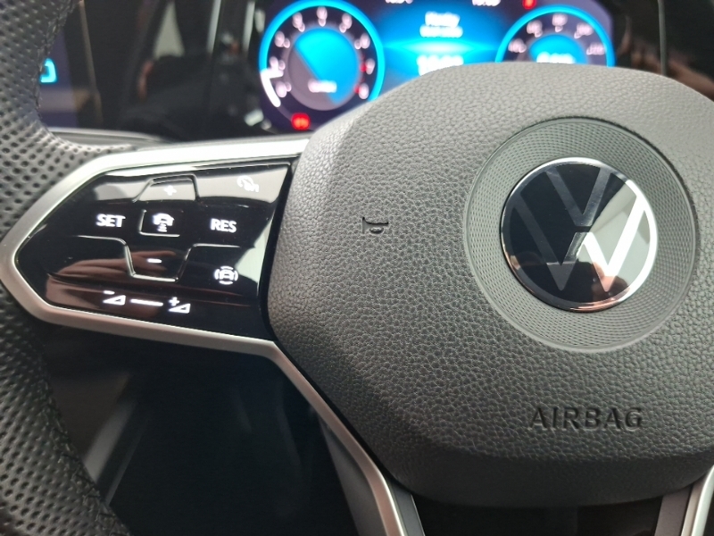 Volkswagen Golf 8 Life 1.5 Etsi 150Ps 7-Speed Dsg Blue #12