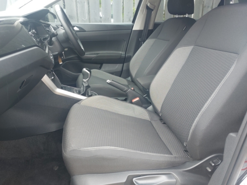 Volkswagen Polo 1.0 Tsi Match Black #5