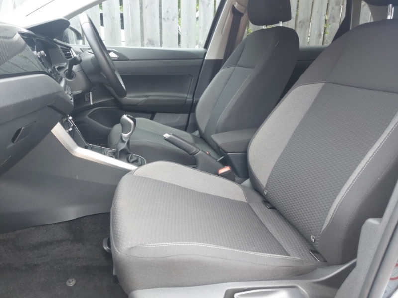 Volkswagen Polo 1.0 Tsi Match Black #5