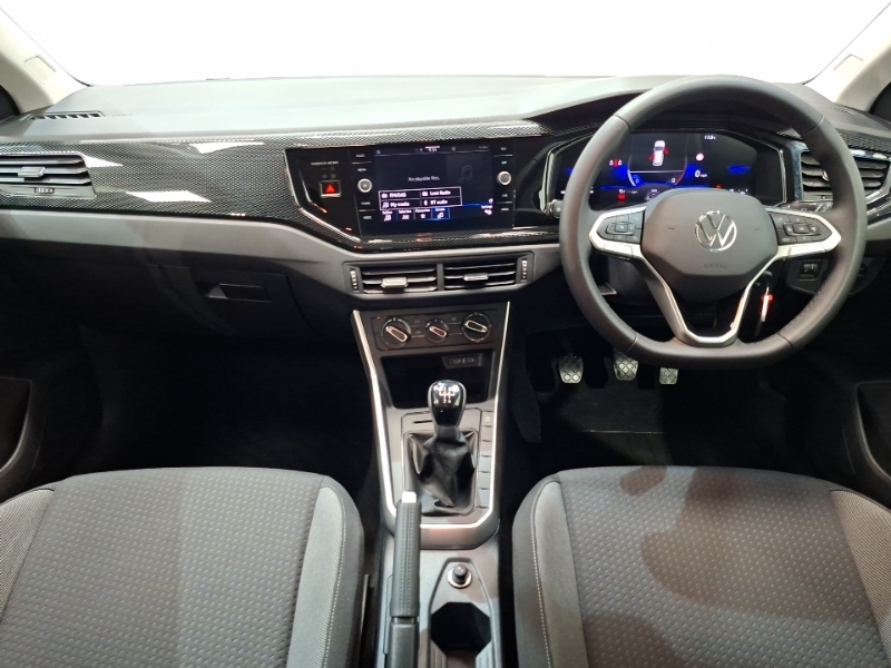 Volkswagen Polo 1.0 Tsi Match CA25EKN Black #3