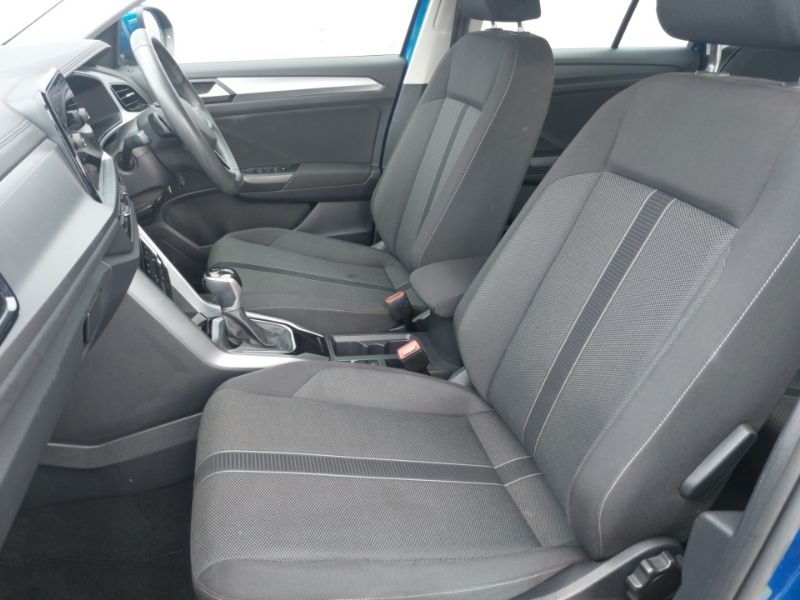 Volkswagen T-Roc 1.5 Tsi Life Dsg Blue #4