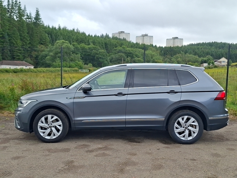 Volkswagen Tiguan Allspace 1.5 Tsi Life Dsg Grey #4