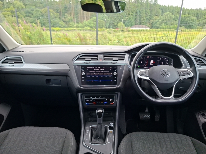 Volkswagen Tiguan Allspace 1.5 Tsi Life Dsg Grey #3