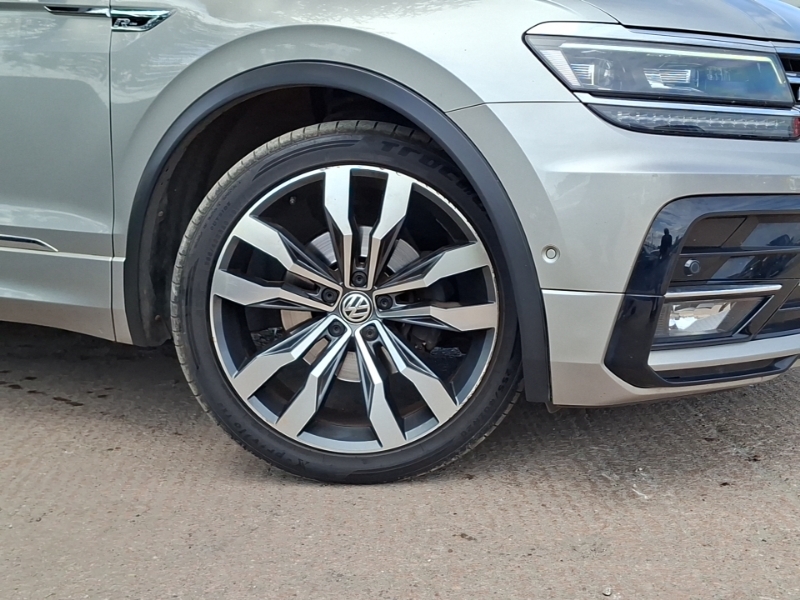 Volkswagen Tiguan 2.0 Tdi 150 Se Nav Dsg Grey #20