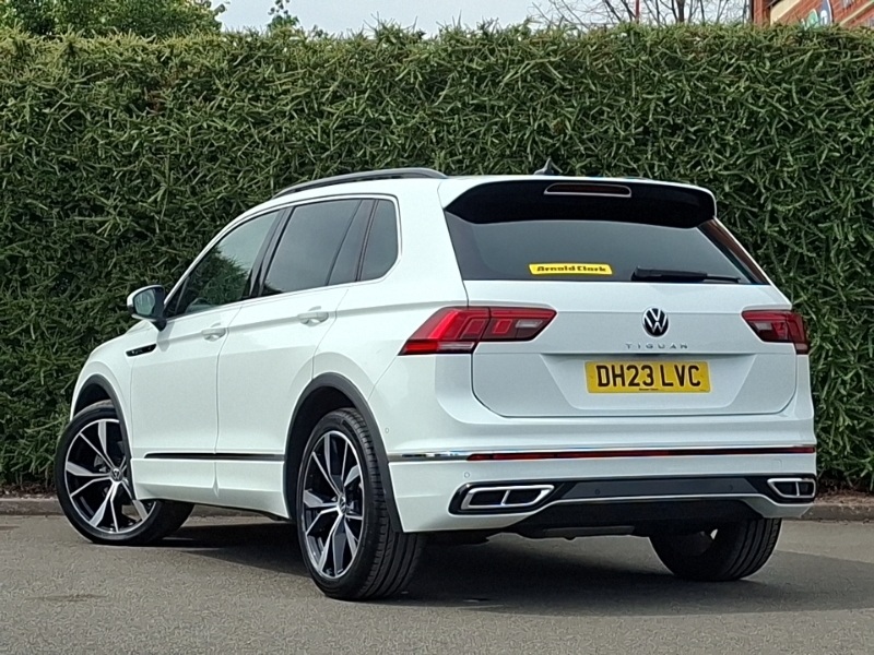 Volkswagen Tiguan 2.0 Tdi R-line Dsg White #2