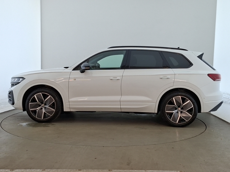 Volkswagen Touareg 3.0 V6 Tdi 4Motion 286 Black Edition Tip White #4
