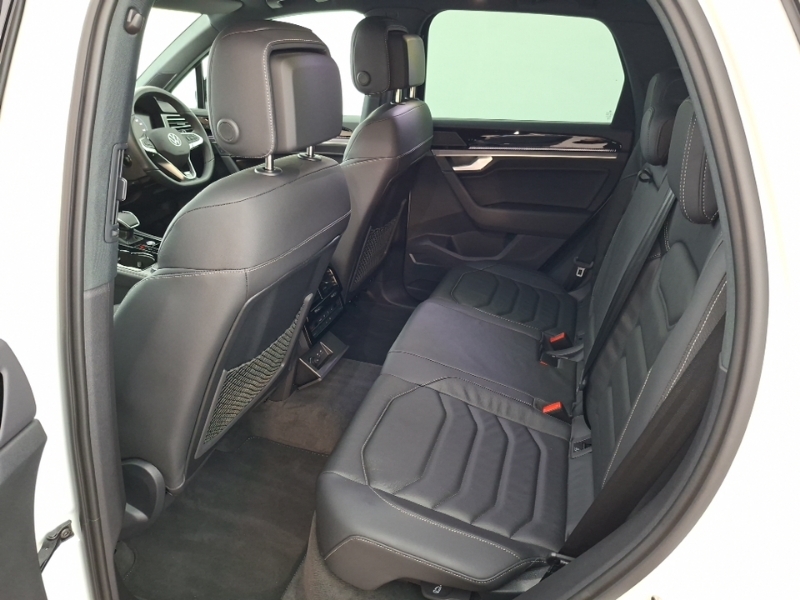 Volkswagen Touareg 3.0 V6 Tdi 4Motion 286 Black Edition Tip White #6
