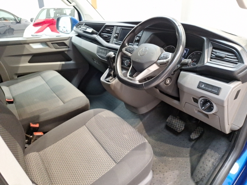 Volkswagen Transporter 2.0 Bitdi 204 Highline Van Dsg RF23HZK Blue #3