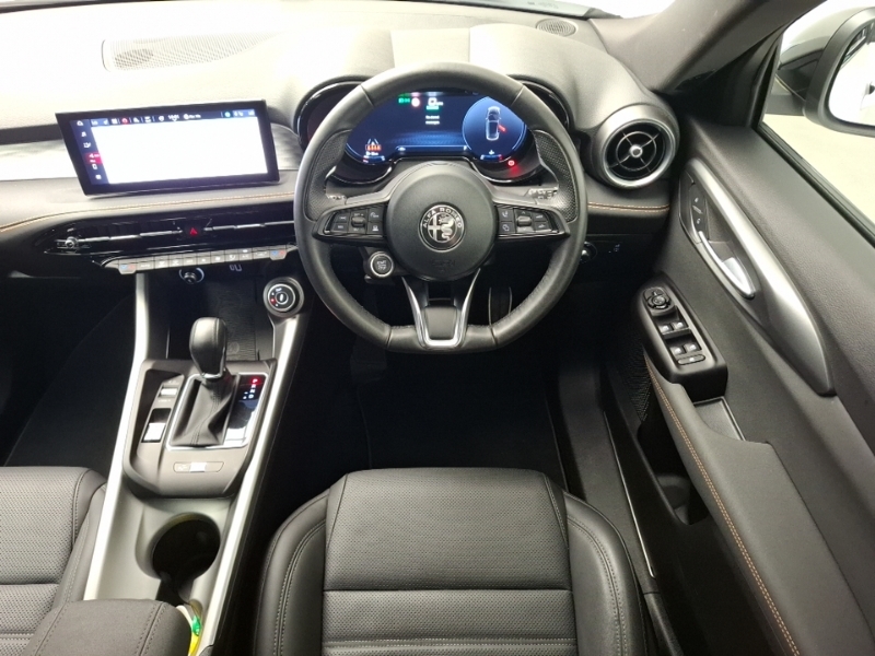 Alfa Romeo Tonale 1.3 Vgt 15.5Kwh Veloce Suv Plug-in Hybr  #8
