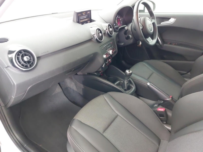 Audi A1 1.0 Tfsi Sport Nav YO18WHS White #5