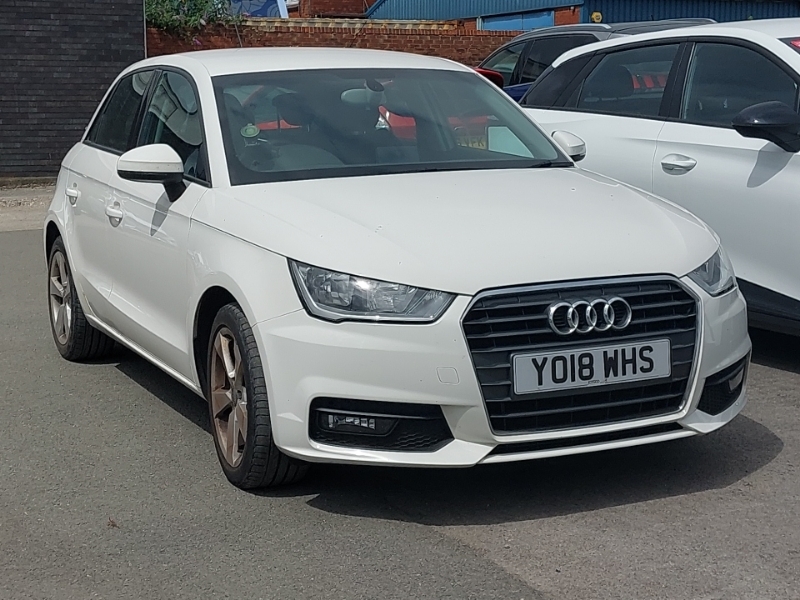 Audi A1 1.0 Tfsi Sport Nav White