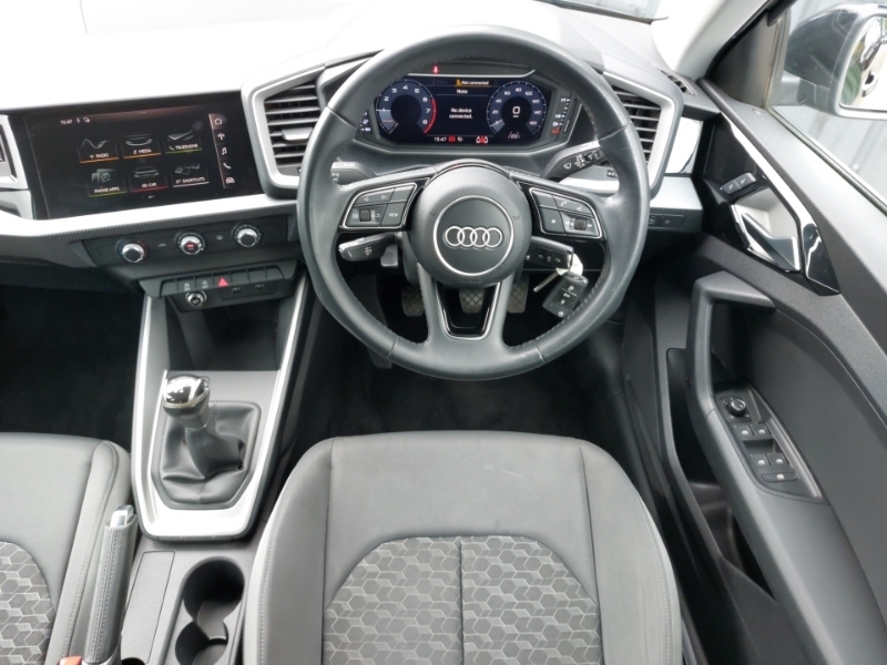 Audi A1 1.0 Tfsi 25 Sport Sportback Euro White #8
