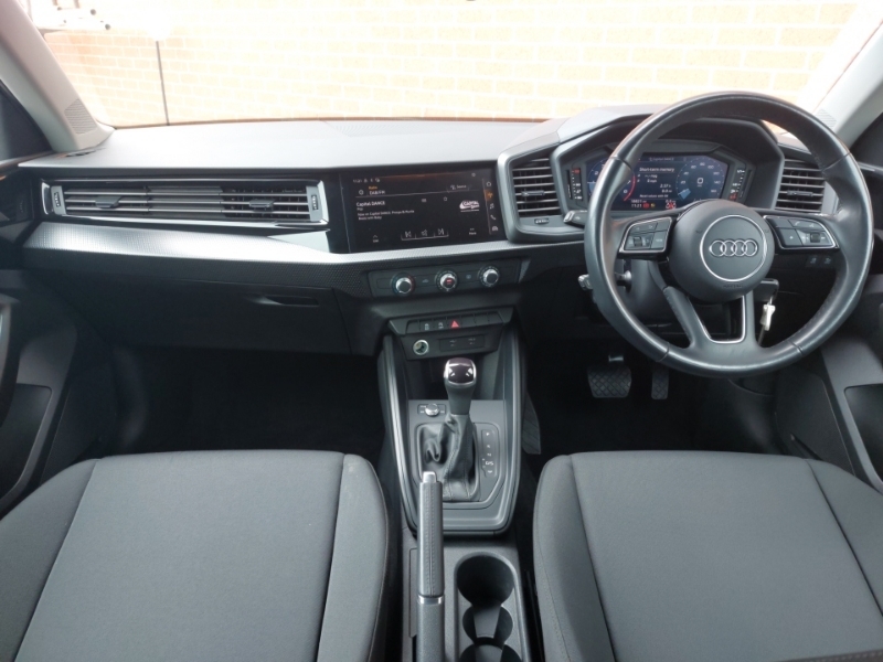 Audi A1 30 Tfsi 110 Technik S Tronic YP73BLV White #3