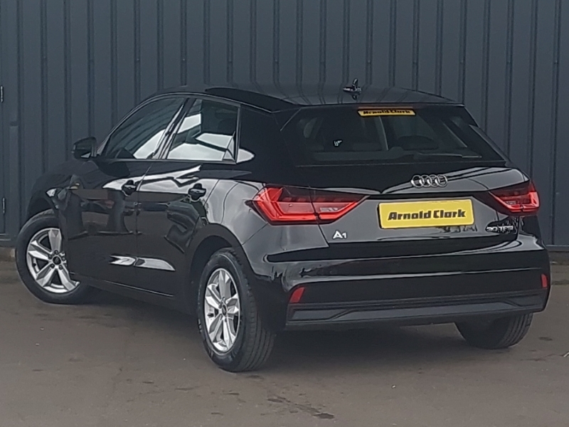 Audi A1 30 Tfsi 110 Technik S Tronic Black #2