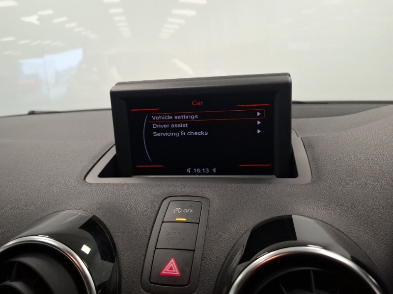 Audi A1 1.4 Tfsi Sport Sportback Euro 5 White #10