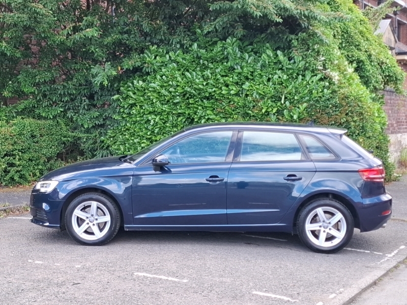 Audi A3 35 Tfsi Se Technik Blue #4